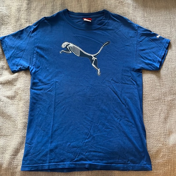 Puma T-shirt - Picture 1 of 6